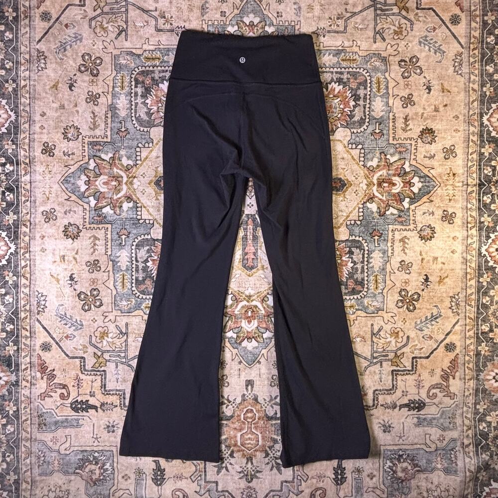 Lululemon Groove High Rise Flare Pant Black Lounge Athletic Leggings Size 6 Yoga